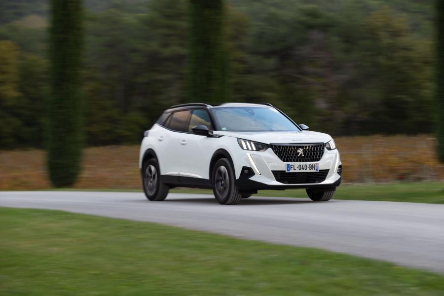  Peugeot e-2008 GT (Digital White) 2019 года  (WW) (фото 63 из 119)